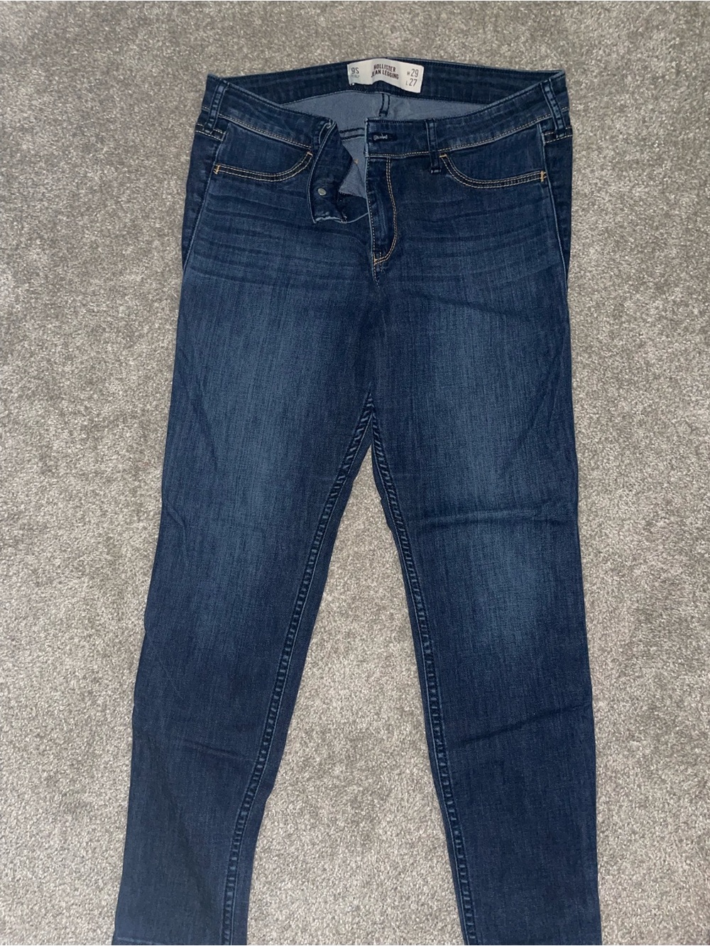 Dark Blue Hollister Women's Jeans